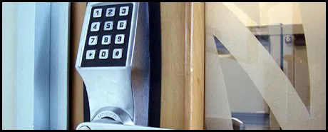 Trumbull CT Locksmith Store Trumbull, CT 203-443-1079 Trumbull CT Locksmith Store Trumbull, CT 203-443-1079 - com-02